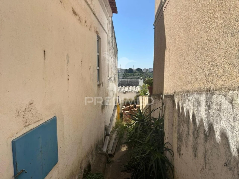 Moradia T3 para Venda em Marvila, Ribeira Santarém, São Salvador, São Nicolau Foto 14