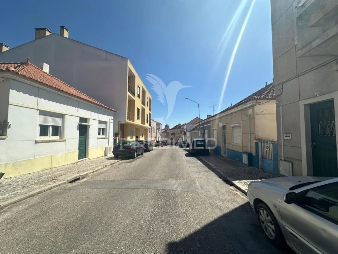 Moradia T3 para Venda em Marvila, Ribeira Santarém, São Salvador, São Nicolau Foto 13