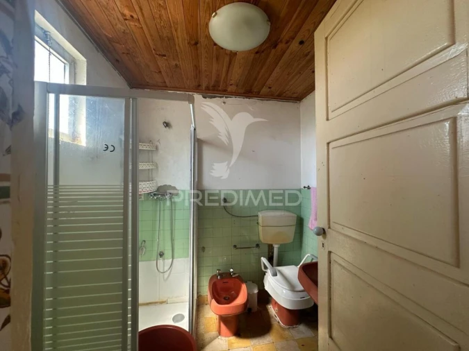 Moradia T3 para Venda em Marvila, Ribeira Santarém, São Salvador, São Nicolau Foto 2