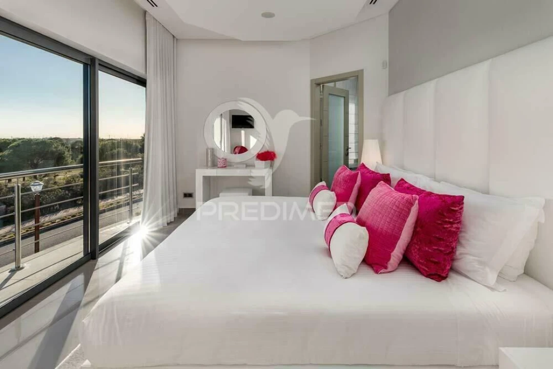 Moradia T5 para Venda em Vila Nova de Cacela Foto 22