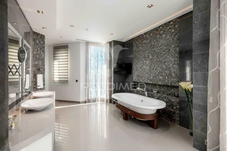 Moradia T5 para Venda em Vila Nova de Cacela Foto 17