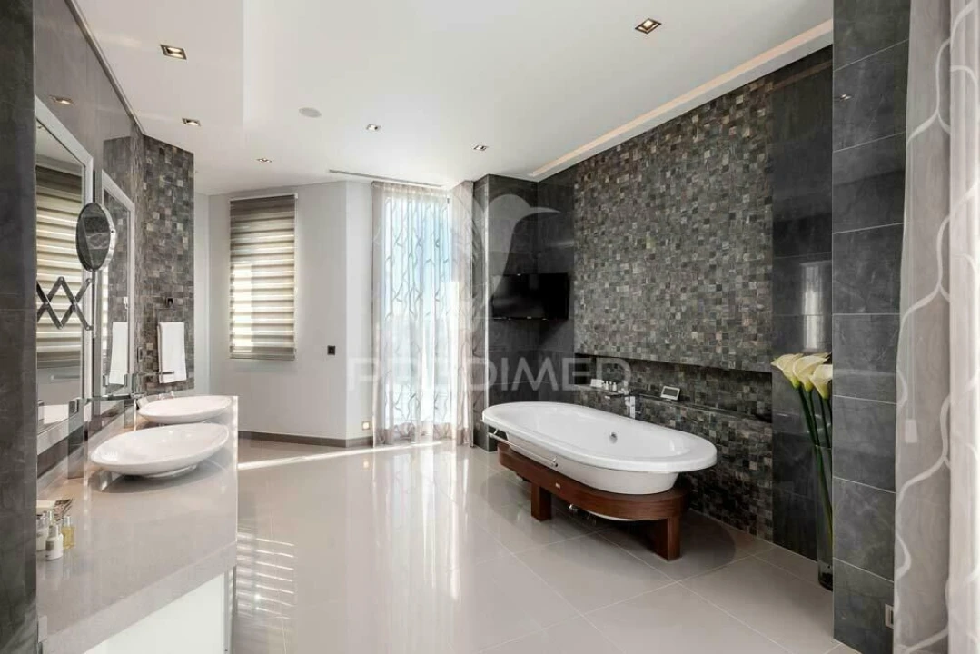 Moradia T5 para Venda em Vila Nova de Cacela Foto 17