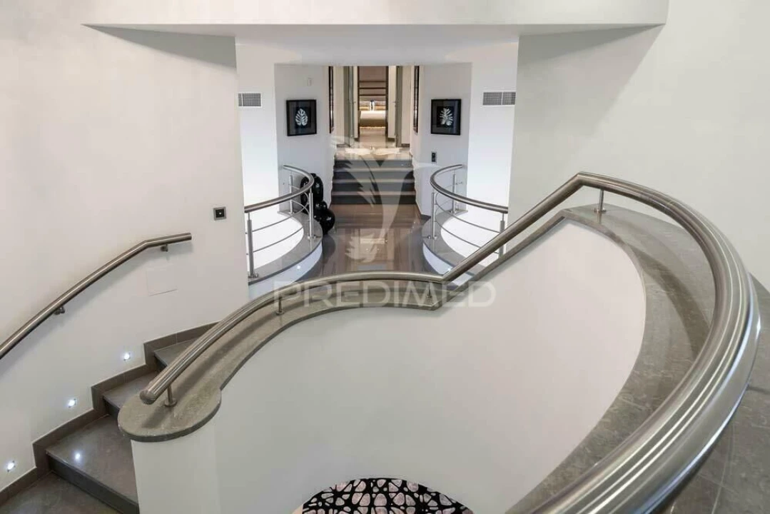 Moradia T5 para Venda em Vila Nova de Cacela Foto 13