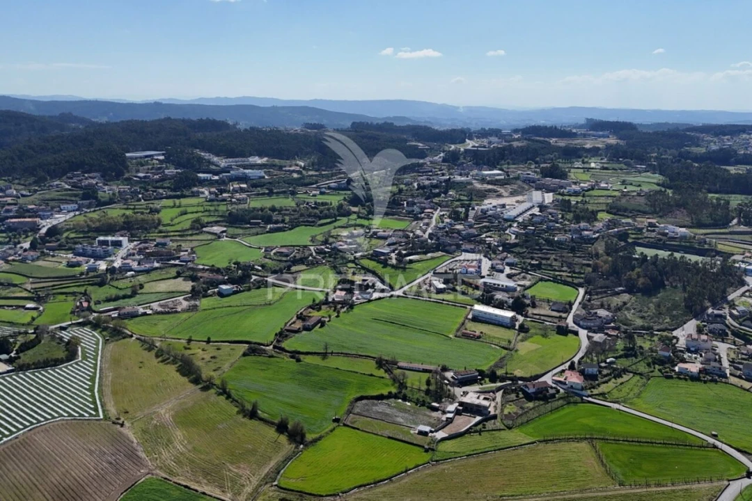 Moradia T3 para Venda em Arnoso (Santa Maria e Santa Eulália) e Sezures Foto 16