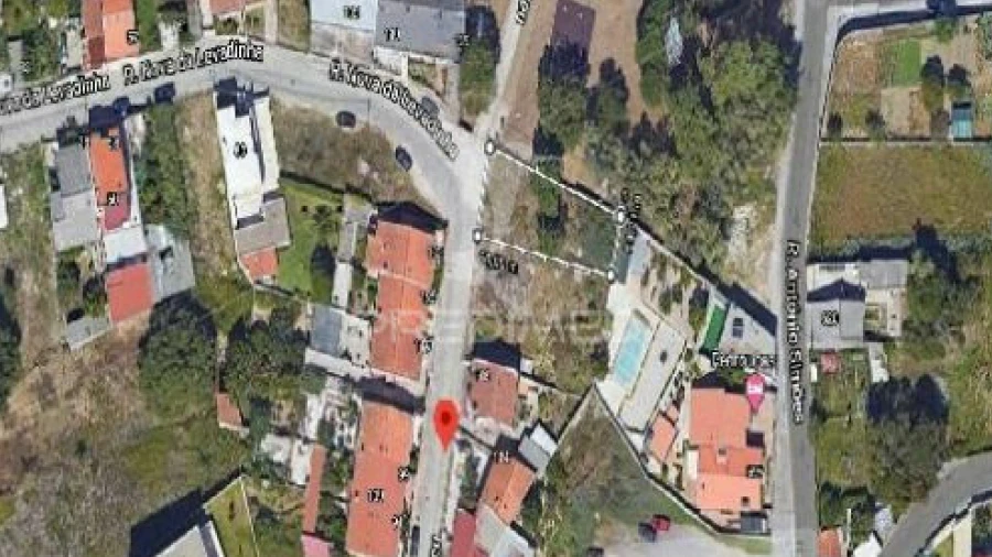 Terreno para Venda em Pedrouços