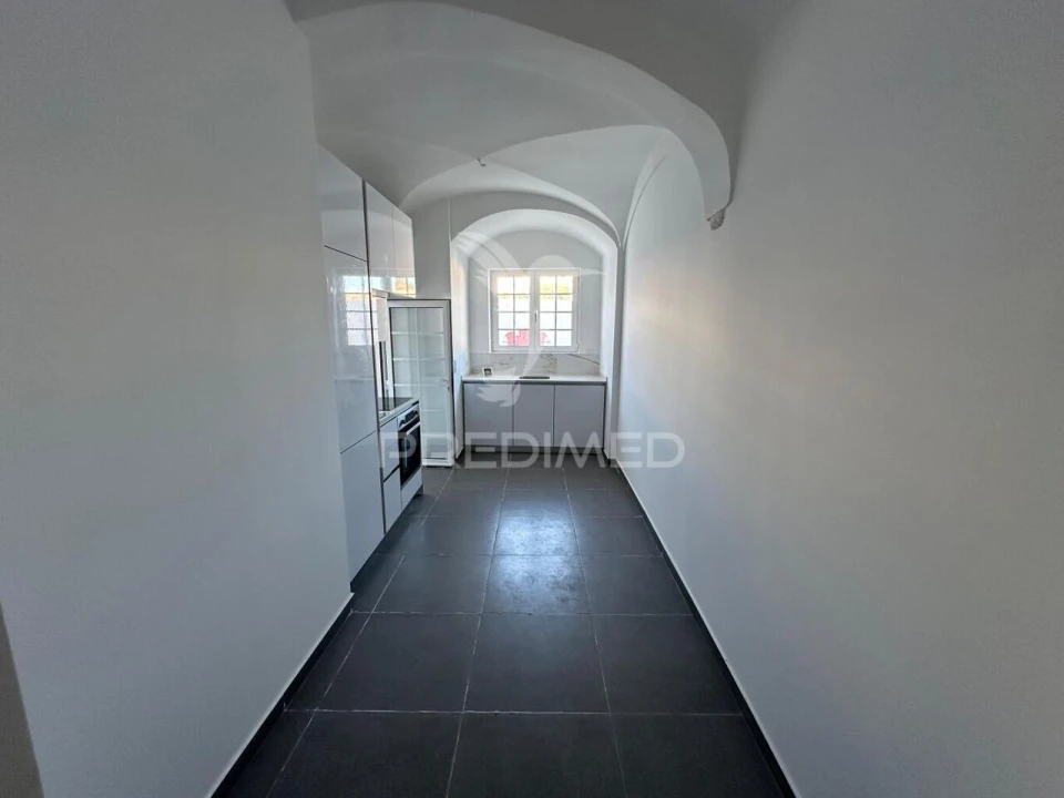 Apartamento T3 para Venda em Caia, São Pedro e Alcáçova Foto 4