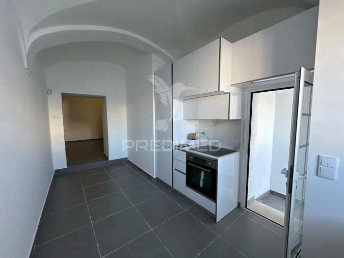 Apartamento T3 para Venda em Caia, São Pedro e Alcáçova Foto 3