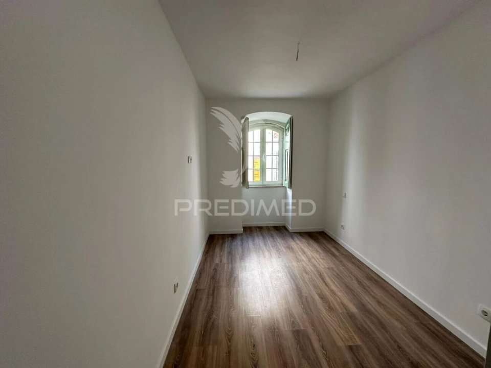 Apartamento T3 para Venda em Caia, São Pedro e Alcáçova Foto 8