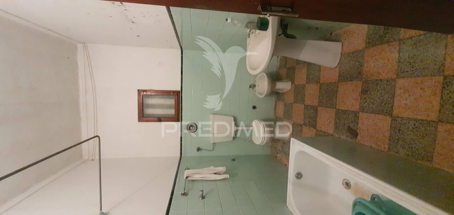 Apartamento T2 para Venda em Ferreira do Alentejo e Canhestros Foto 13