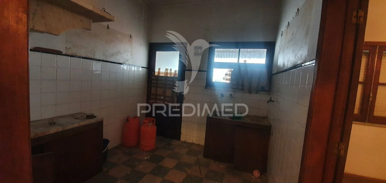 Apartamento T2 para Venda em Ferreira do Alentejo e Canhestros Foto 8