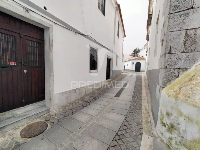 Armazém para Arrendamento em Beja (Santiago Maior e São João Baptista) Foto 2