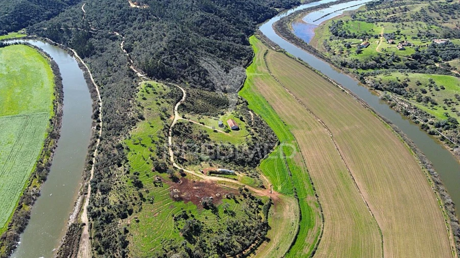 Quinta T3 para Venda em São Salvador e Santa Maria Foto 5