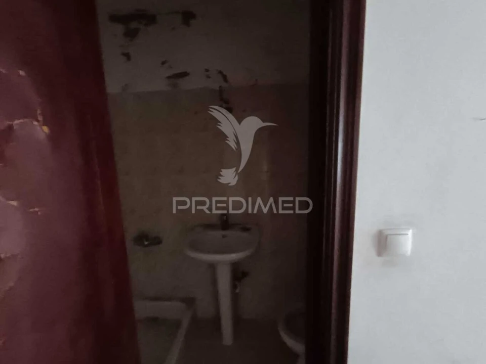 Moradia T8 para Venda em Caia, São Pedro e Alcáçova Foto 30