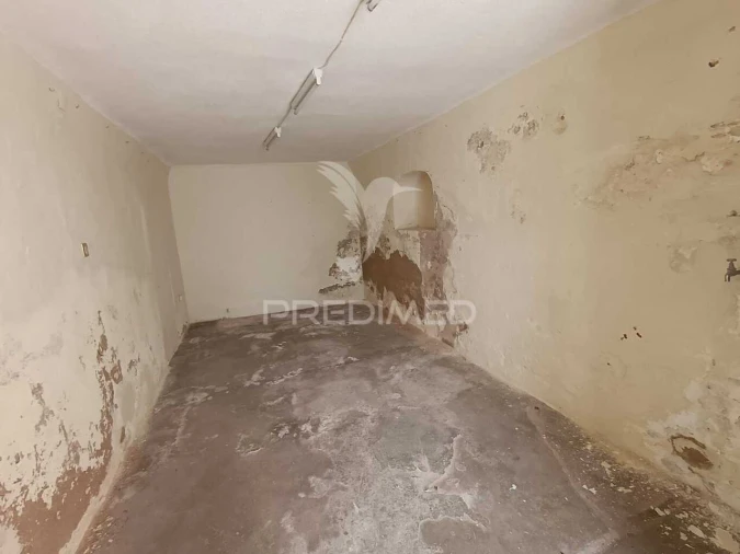 Moradia T8 para Venda em Caia, São Pedro e Alcáçova Foto 32