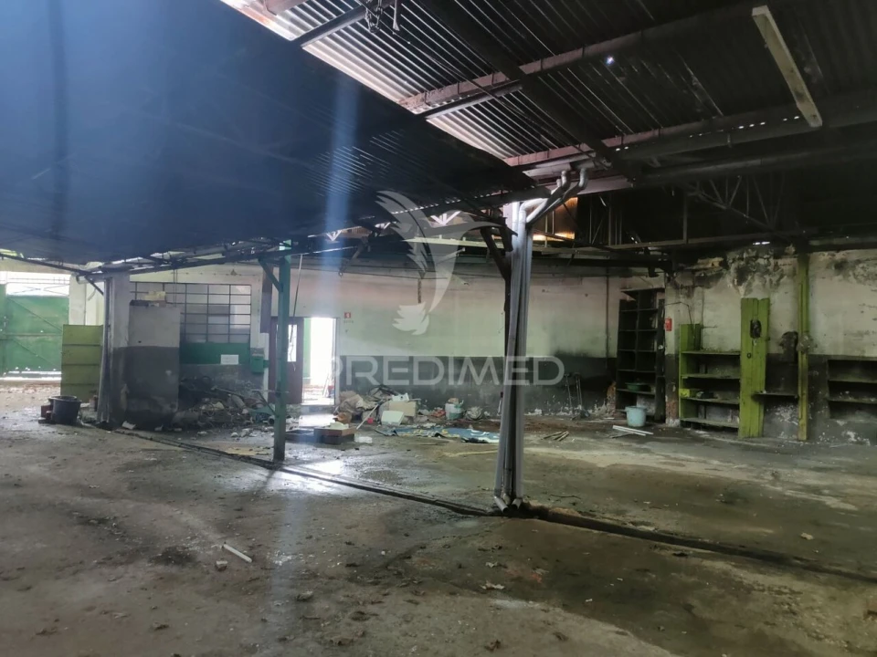 Armazém para Venda em Alcanhões Foto 9