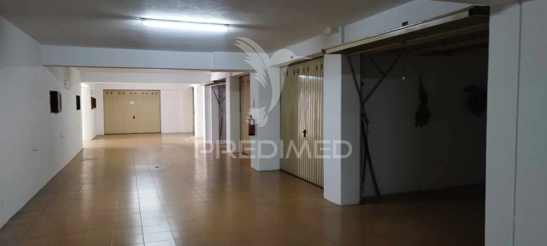 Garagem para Venda em São João Baptista Foto 2