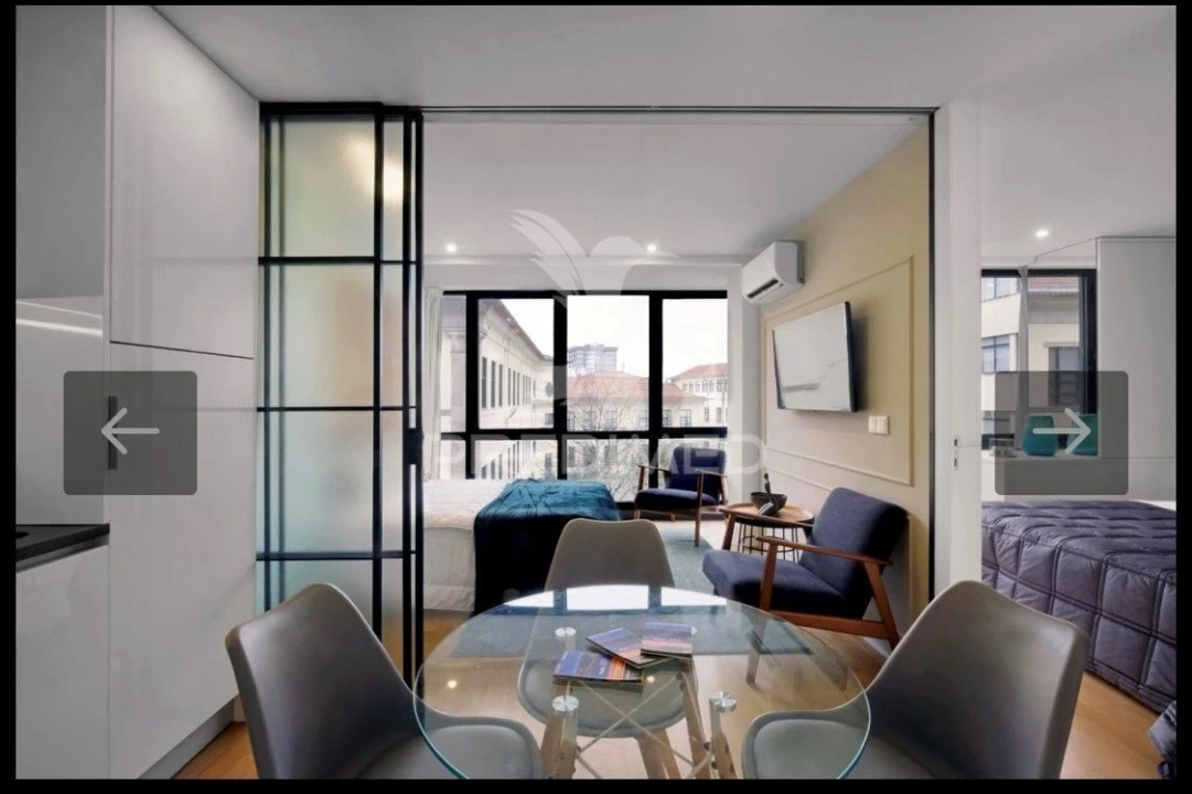 Apartamento T1 para Venda em Cedofeita, Santo Ildefonso, Sé, Miragaia, São Nicolau e Vitória Foto 1