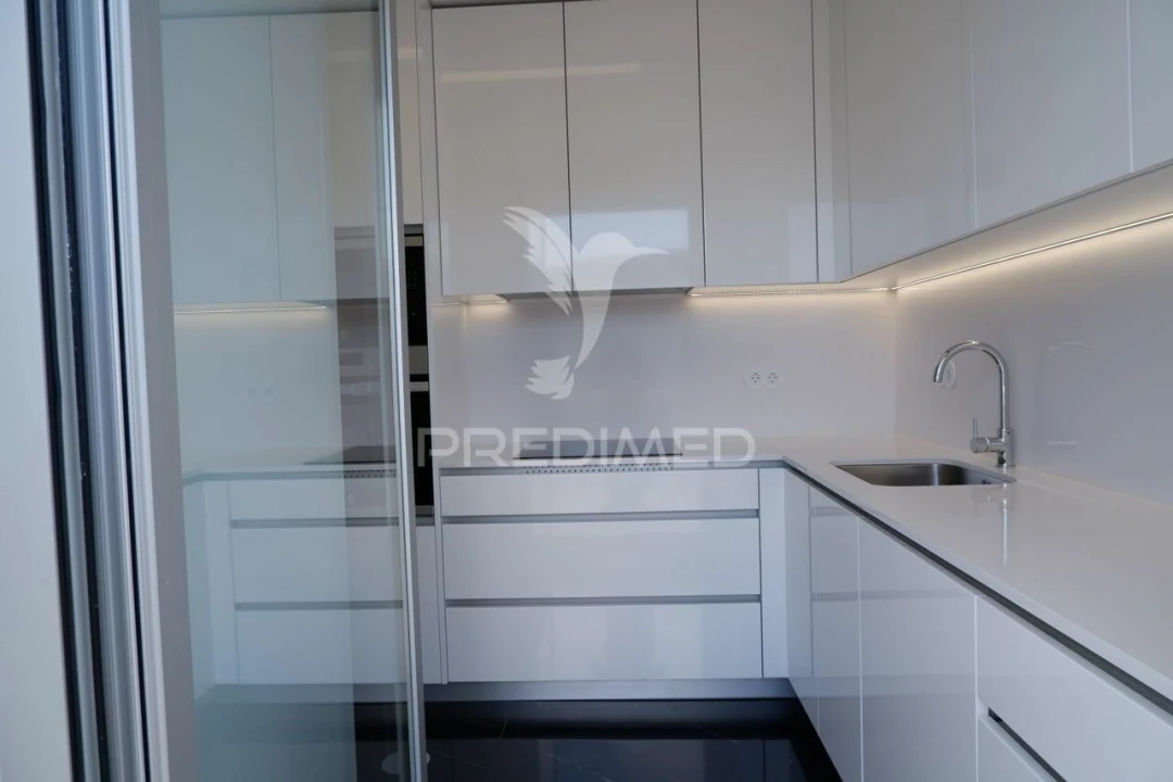Apartamento T0 para Venda em Cedofeita, Santo Ildefonso, Sé, Miragaia, São Nicolau e Vitória Foto 11
