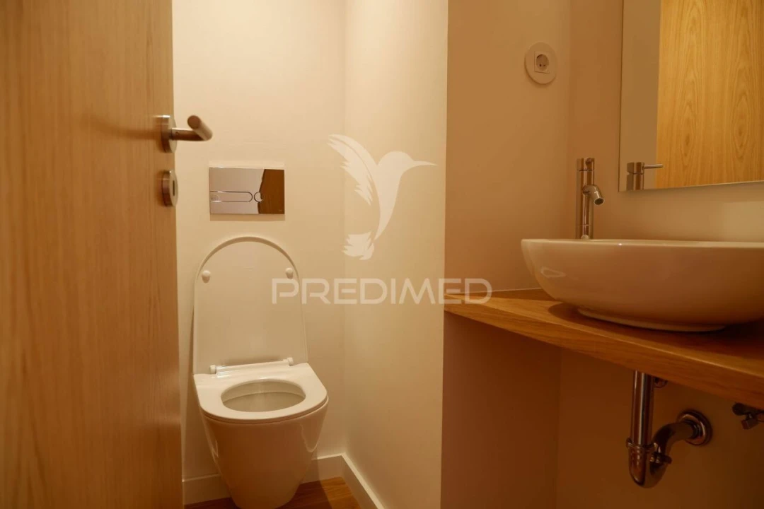 Apartamento T0 para Venda em Cedofeita, Santo Ildefonso, Sé, Miragaia, São Nicolau e Vitória Foto 23