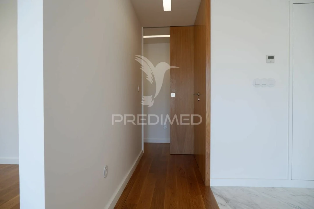 Apartamento T0 para Venda em Cedofeita, Santo Ildefonso, Sé, Miragaia, São Nicolau e Vitória Foto 21