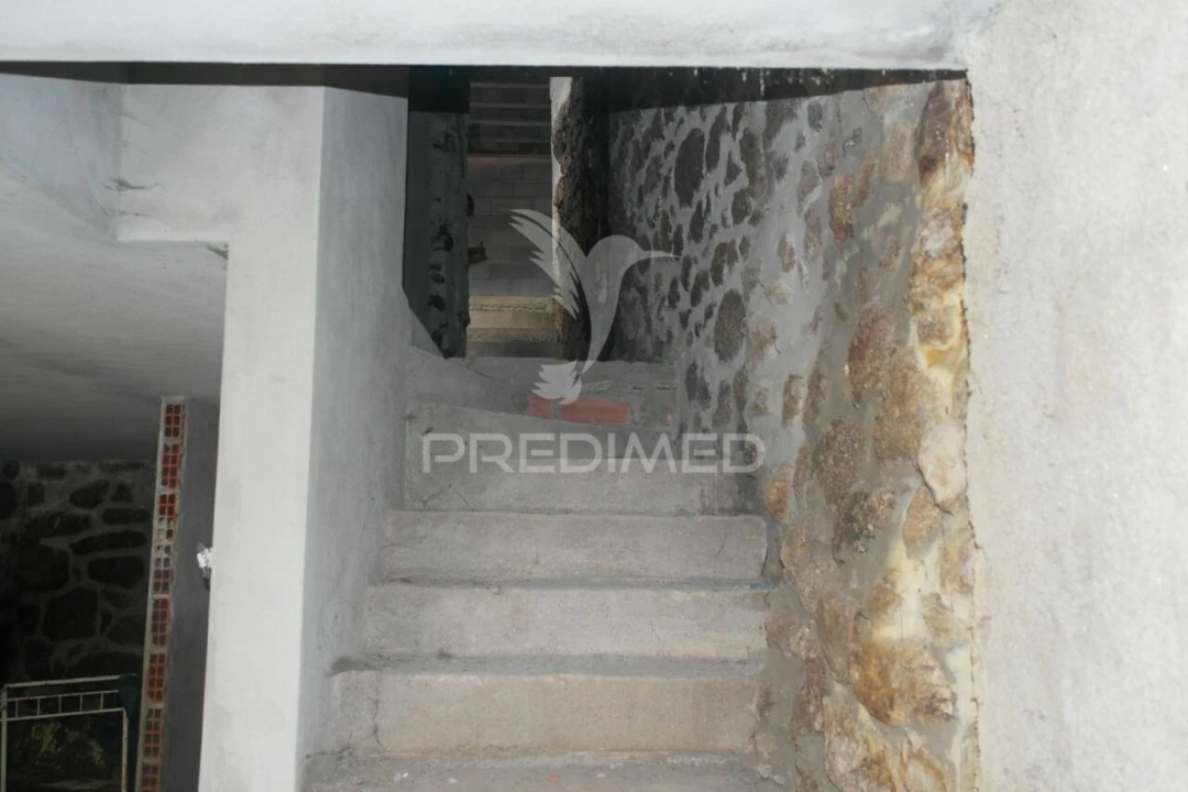 Moradia T2 para Venda em Algodres Foto 9