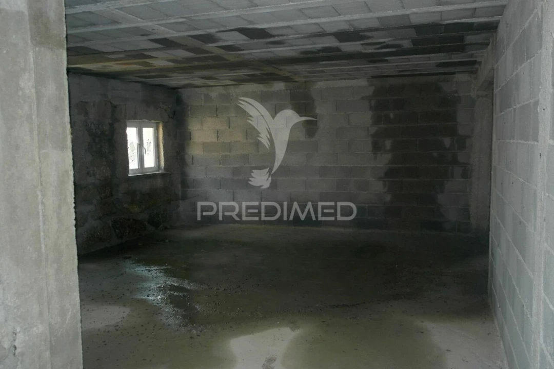 Moradia T2 para Venda em Algodres Foto 7