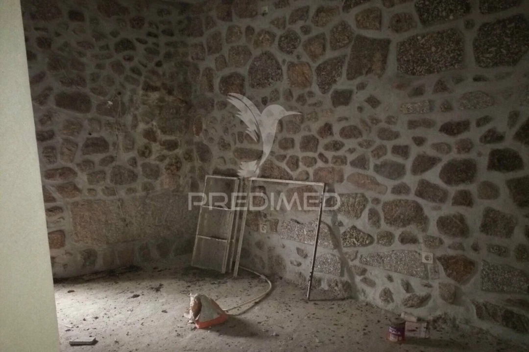 Moradia T2 para Venda em Algodres Foto 15