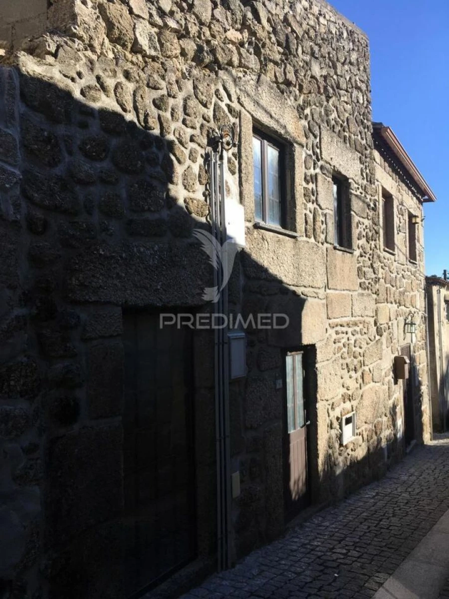 Moradia T2 para Venda em Algodres Foto 19