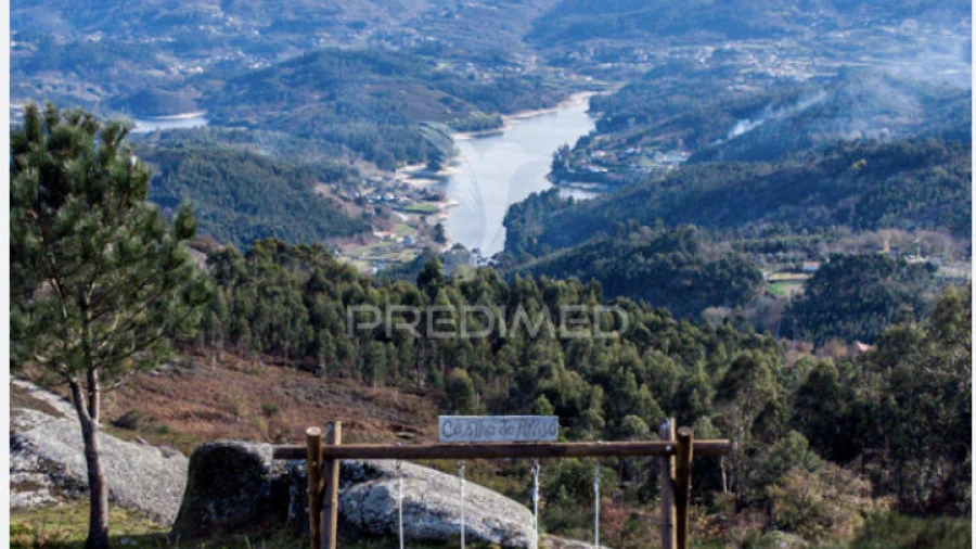 Terreno para Venda em Vieira do Minho