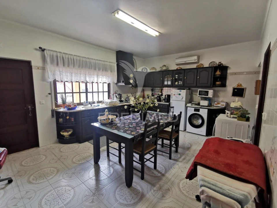 Moradia T4 para Venda em Nossa Sra de Fatima Foto 13