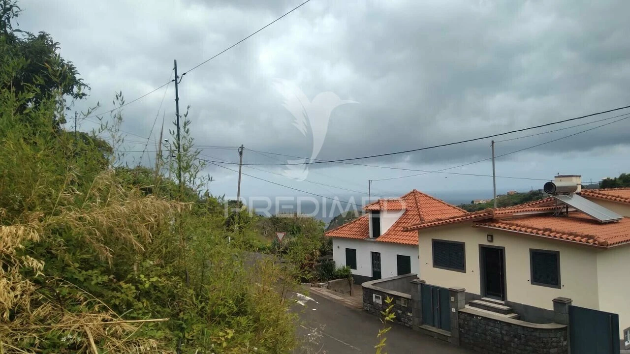 Terreno para Venda em Porto da Cruz Foto 6