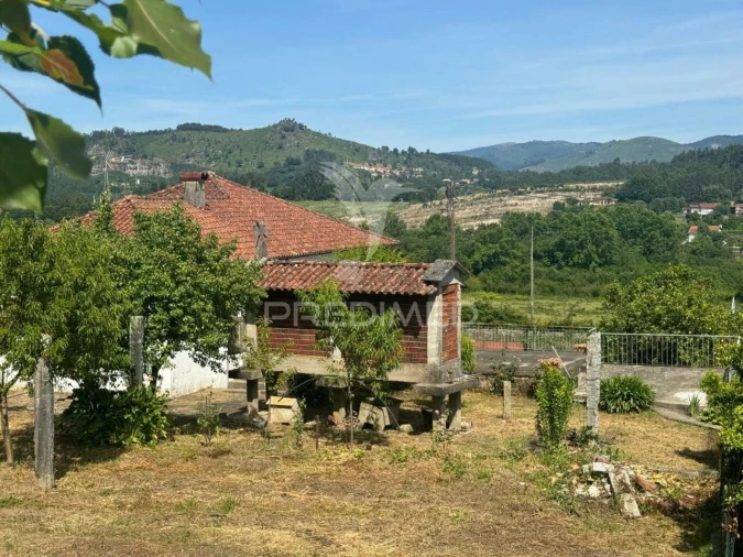 Moradia T3 para Venda em Pico Foto 23