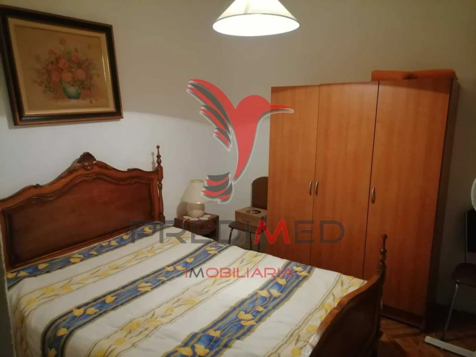 Moradia T2 para Venda em Alagoa Foto 11