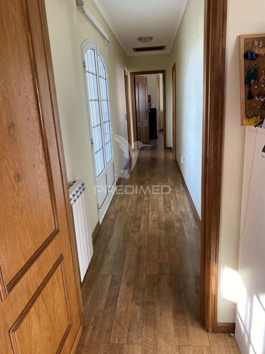 Moradia T4 para Venda em São Bernardo Foto 22