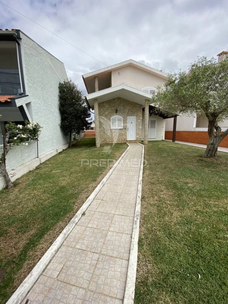Moradia T4 para Venda em São Bernardo Foto 25