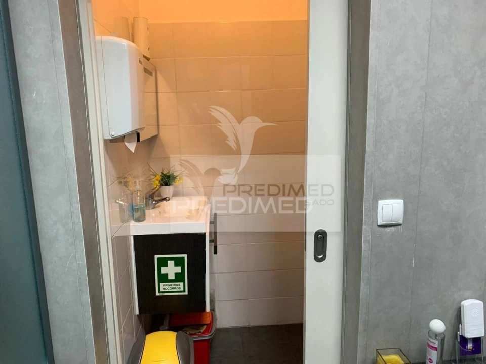 Loja para Venda em União das Freguesias de Setúbal Foto 20