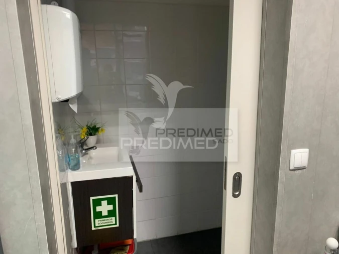Loja para Venda em União das Freguesias de Setúbal Foto 25