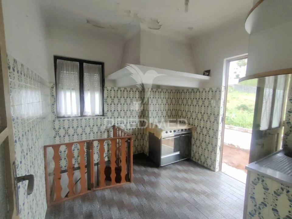 Moradia T3 para Venda em Mujães Foto 24