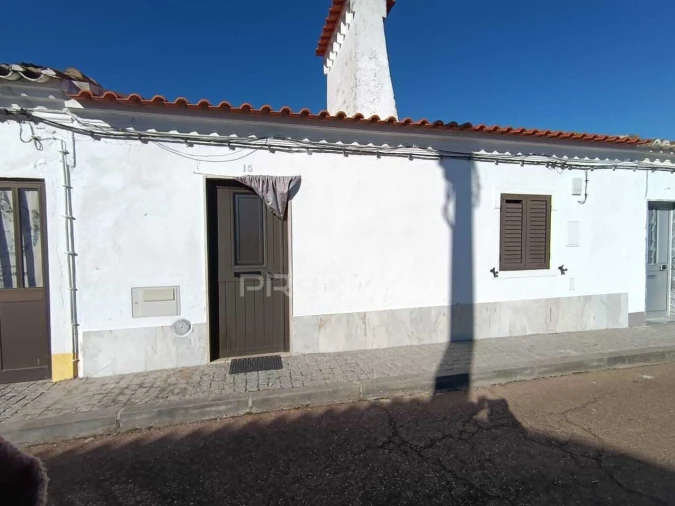 Moradia T1 para Venda em Santa Eulalia Foto 1