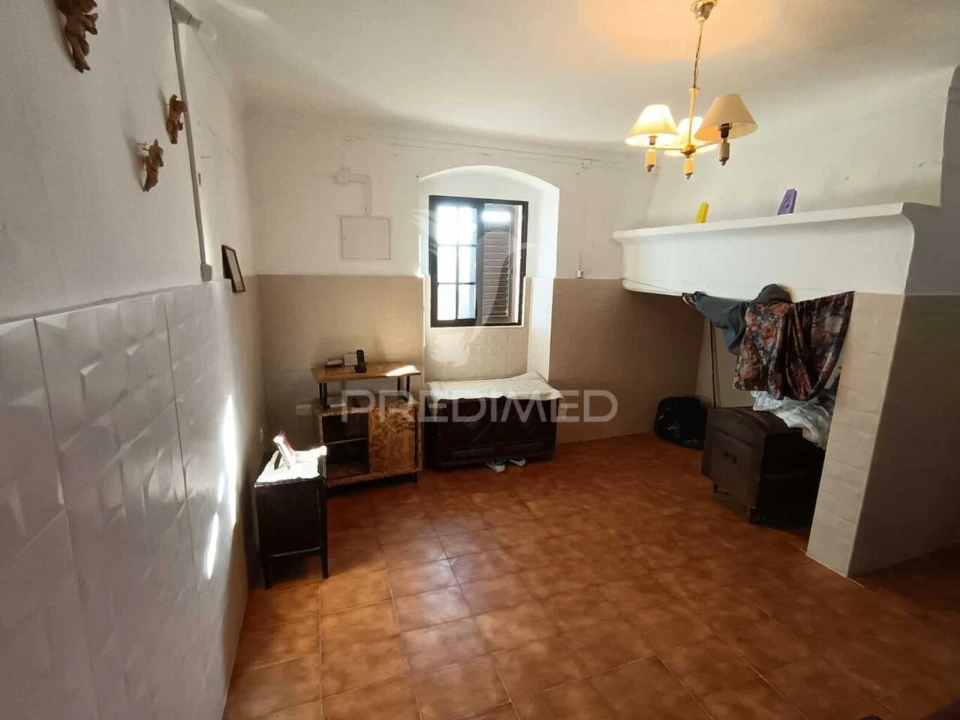 Moradia T1 para Venda em Santa Eulalia Foto 3