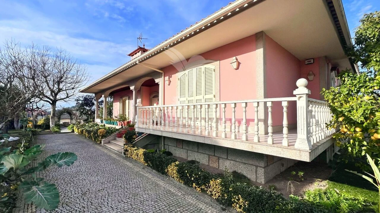 Moradia T5 para Venda em Arões (São Romão) Foto 3