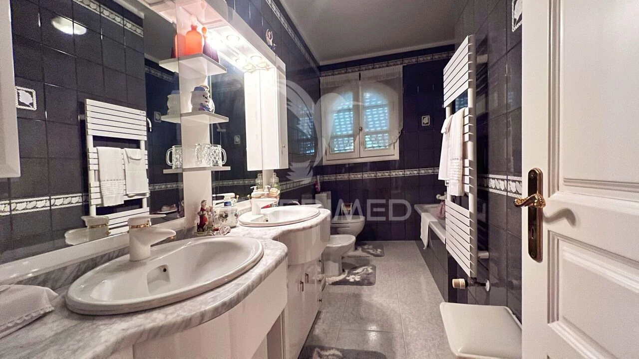 Moradia T5 para Venda em Arões (São Romão) Foto 25