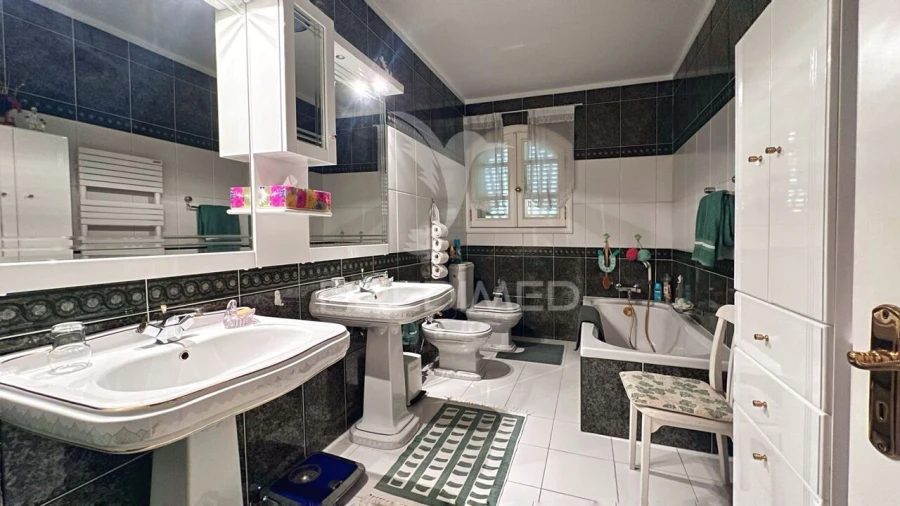 Moradia T5 para Venda em Arões (São Romão) Foto 27