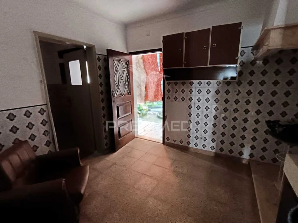 Moradia T3 para Venda em Ciladas Foto 6