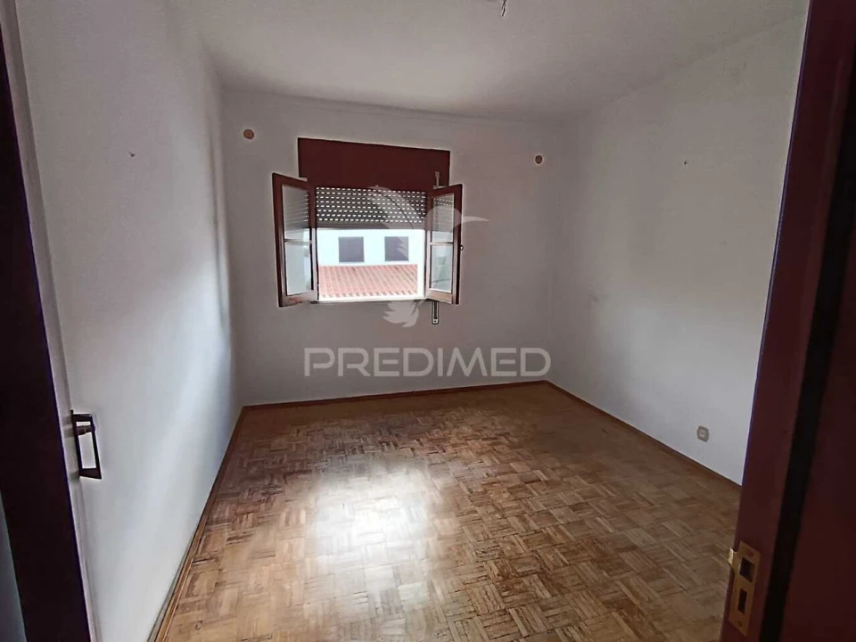 Moradia T3 para Venda em Ciladas Foto 17