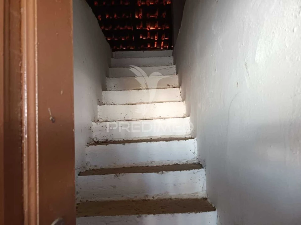 Moradia T3 para Venda em Ciladas Foto 23