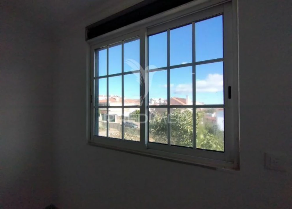 Moradia T6 para Venda em Carcavelos e Parede Foto 21