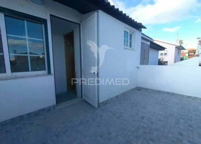 Moradia T6 para Venda em Carcavelos e Parede Foto 24