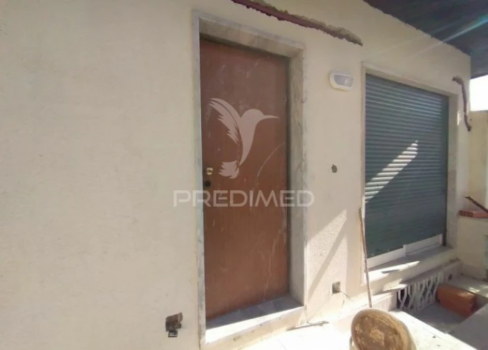 Moradia T6 para Venda em Carcavelos e Parede Foto 12