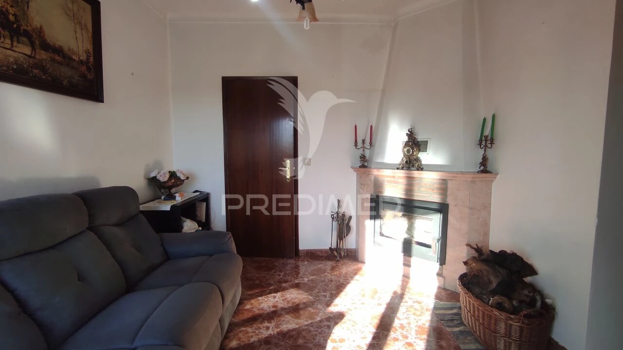 Apartamento T3 para Venda em Beringel Foto 8